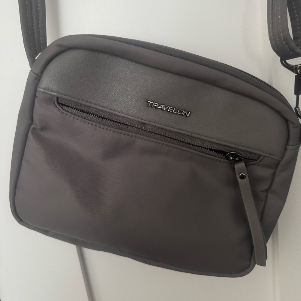 Travelon anti-theft cross-body bag